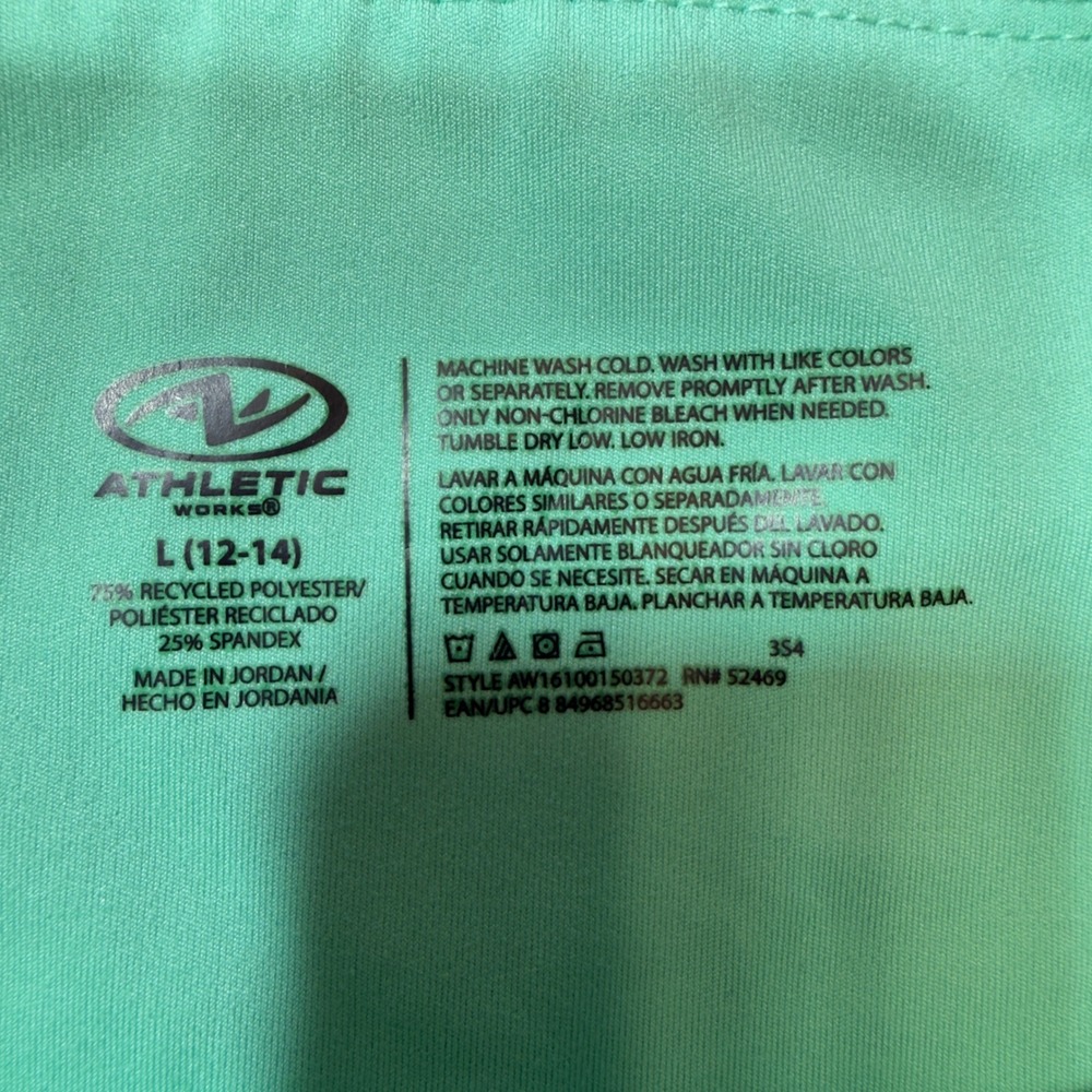 Athletic Works Womens Mint Green High Waisted Bike Shorts with Pockets L 12-14 - Picture 3 of 9